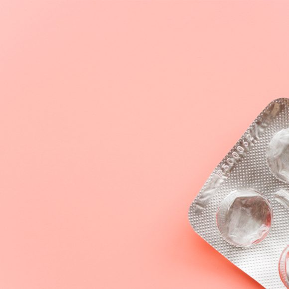 Antykoncepcja awaryjna: Mit o „wczesnej aborcji” – jak to działa naprawdę?